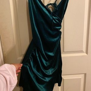 Windsor Emeral green velvet dress